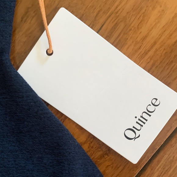 Quince Navy Sports Bra - Picture 3 of 6